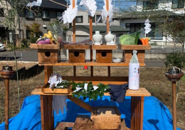 秋晴れの地鎮祭