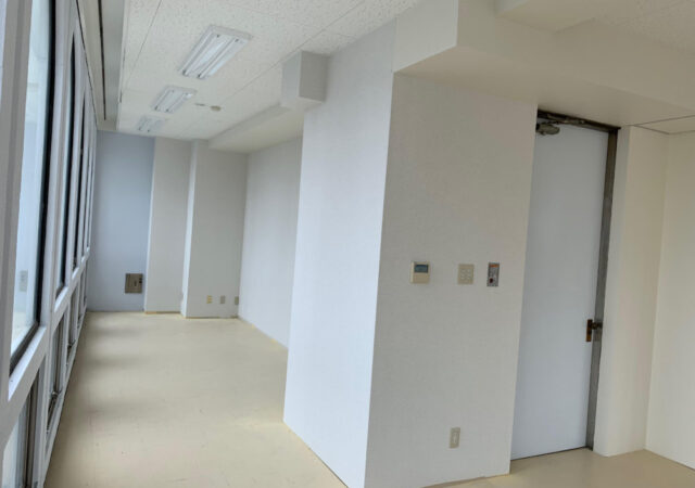 クロス工事＿郡山市
